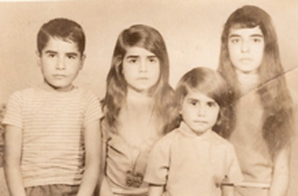 Dieses Foto wurde gemacht, als der Vater seine vier Kinder nach Deutschland nachholte, auf den Tag genau zwei Jahre, nachdem er 1970 die Türkei Richtung Deutschland verlassen hatte