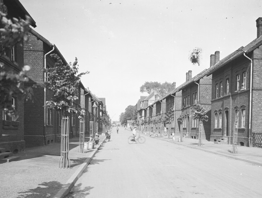 Bergarbeitersiedlung in der damaligen Moltkestraße (heute Uhlandstraße) errichtet 1888